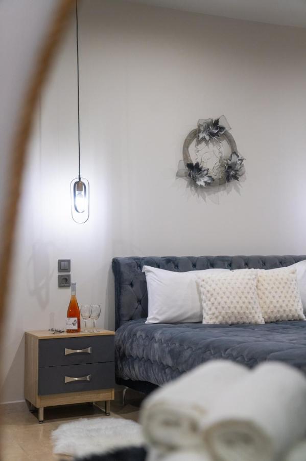 Káto Loutrákion Guesthouse Aelia מראה חיצוני תמונה