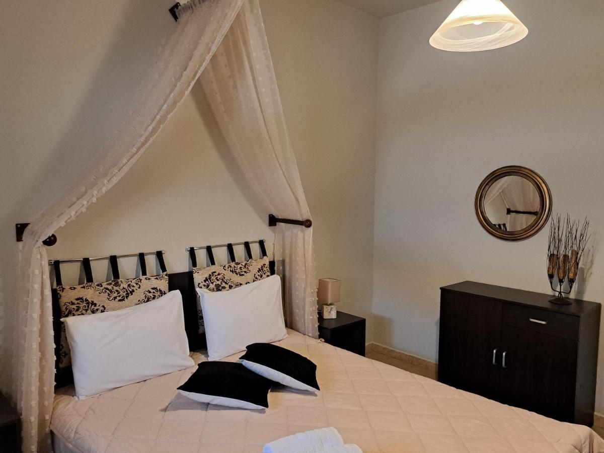 Káto Loutrákion Guesthouse Aelia מראה חיצוני תמונה