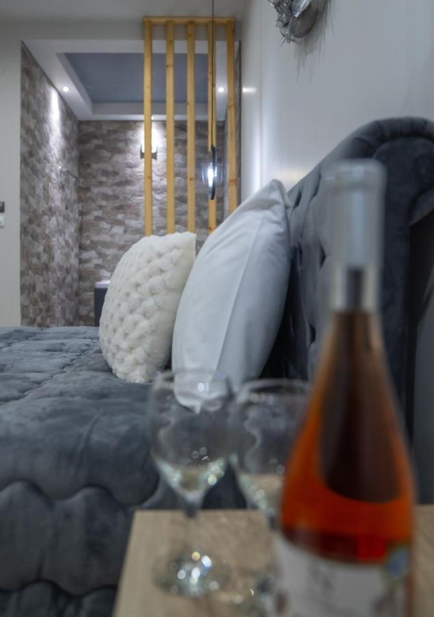 Káto Loutrákion Guesthouse Aelia מראה חיצוני תמונה